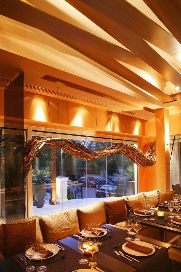 Theoxenia Residence Кіфісья Екстер'єр фото